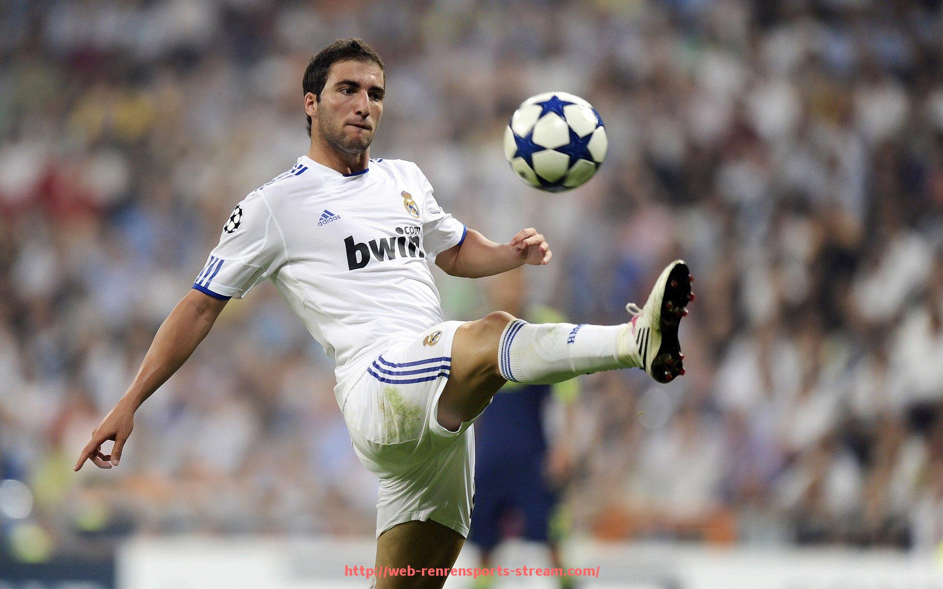 人人体育直播-利兹联欧冠表现及其在顶级联赛的影响力